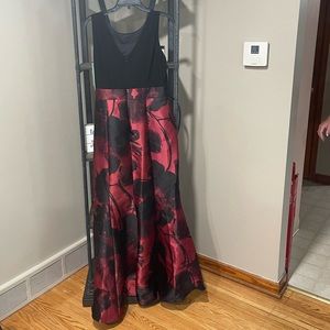 R&M Richard’s dress size 14